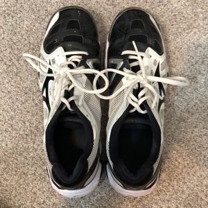 Mizuno Volleyball shoes